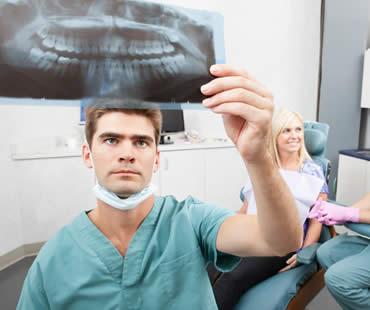 oral-surgery-dentist-24.jpg